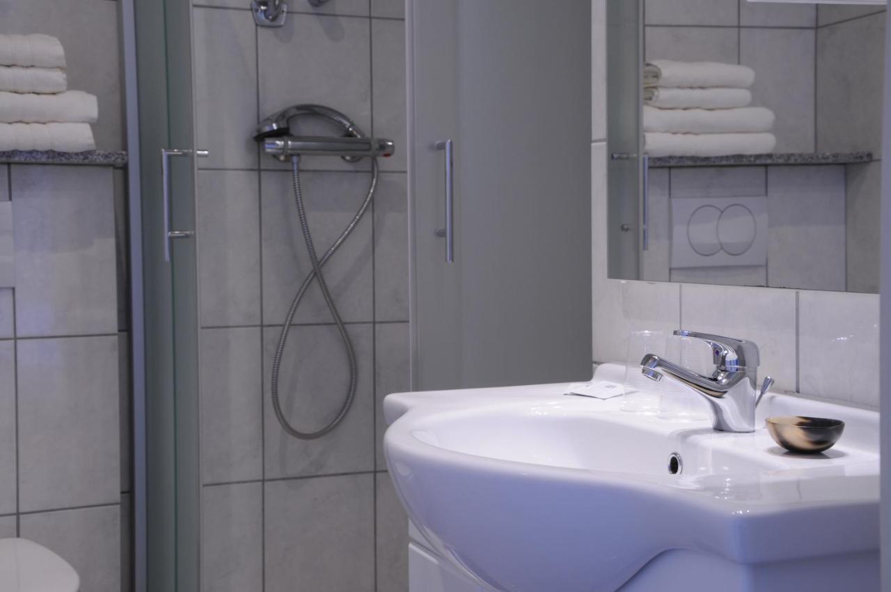 Hotel Beau Sejour Dilsen-Stokkem Δωμάτιο φωτογραφία